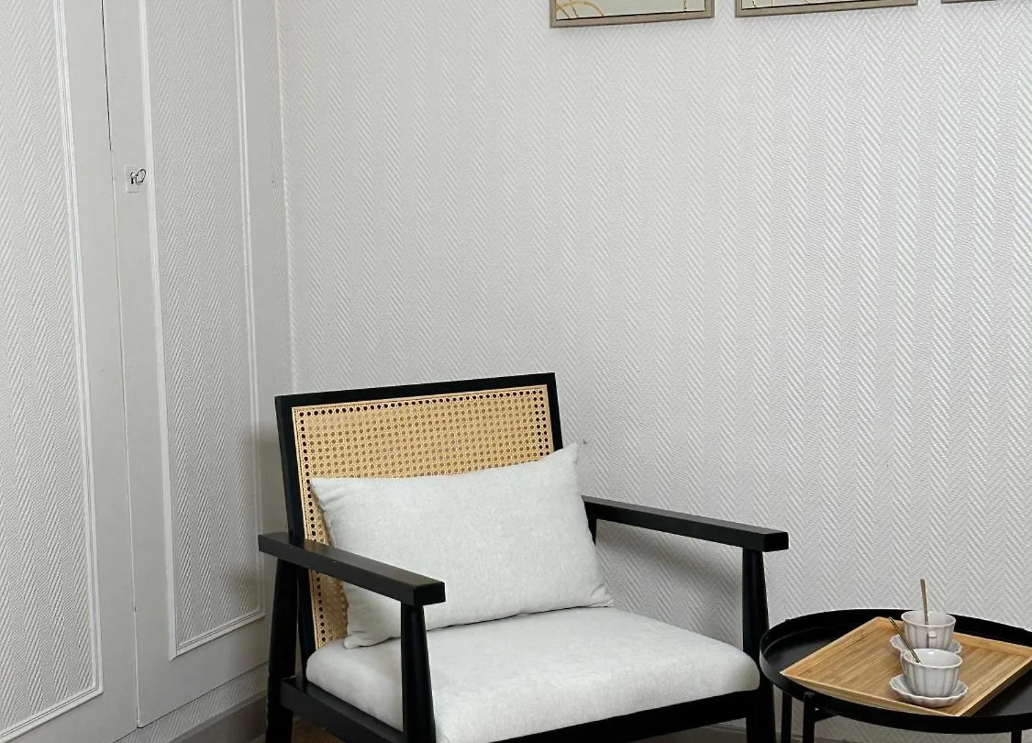 Parisian Family Flat Apartment France