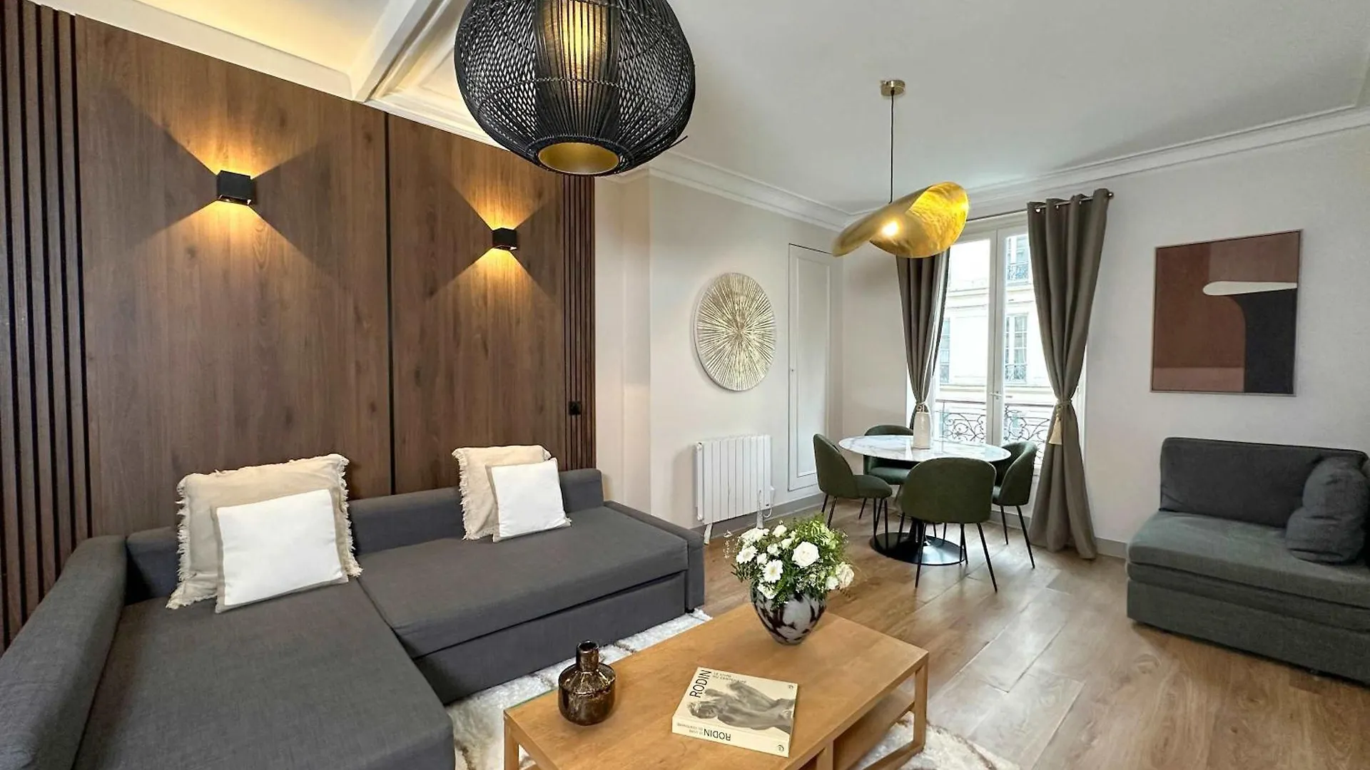 Parisian Family Flat Apartment Paris