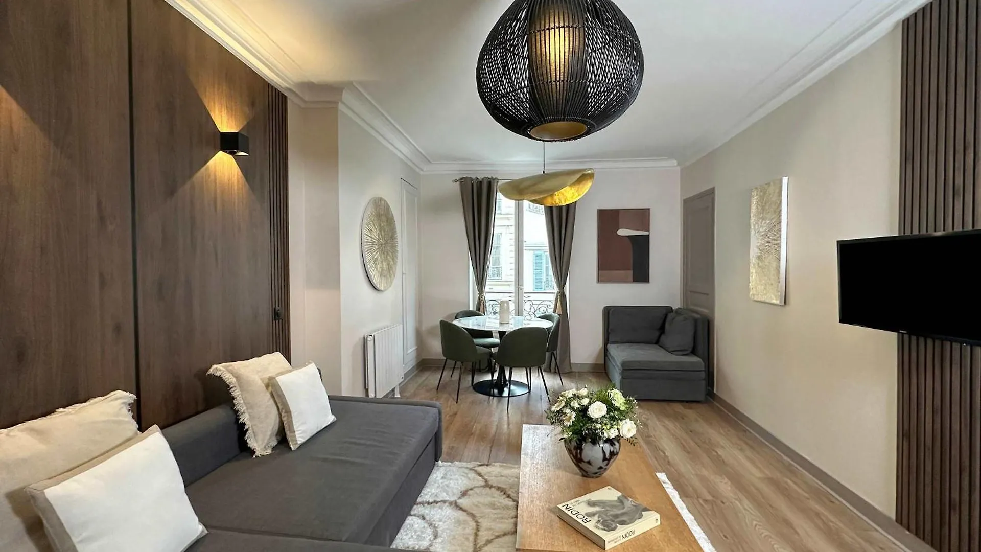 Parisian Family Flat Lejlighed